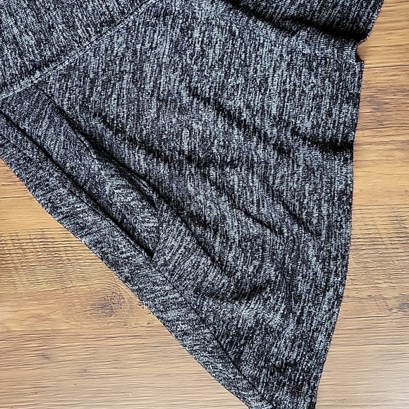 Maurices Marled 24/7 Tunic/Top with Cut Out Back - Picture 6 of 9